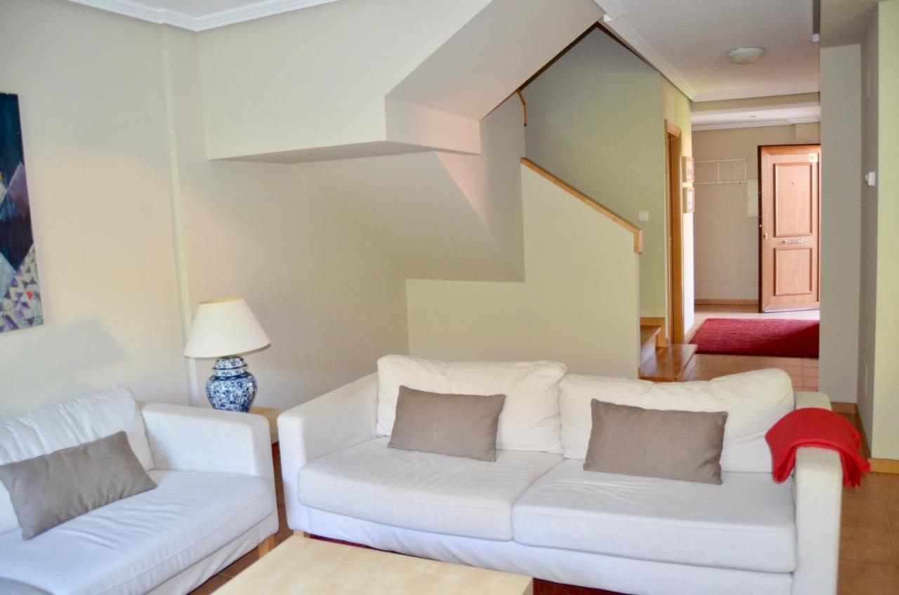 Precioso Adosado En Urbanizacion Con Campo De Golf Villa Mino Ngoại thất bức ảnh